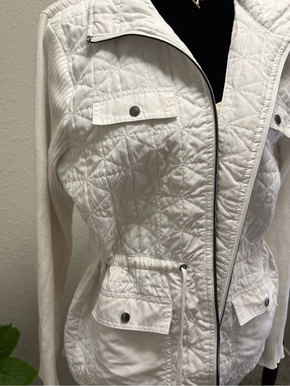 Onque Casuals Women's White Quilted Utility Jacket - Picture 2 of 5